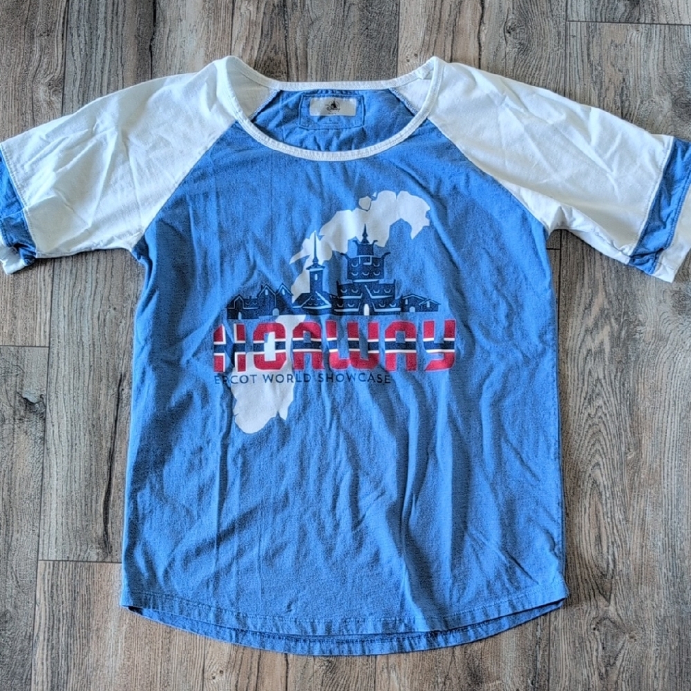 DISNEY Norway Baseball Tee Epcot World Showcase Blue and White Size Large